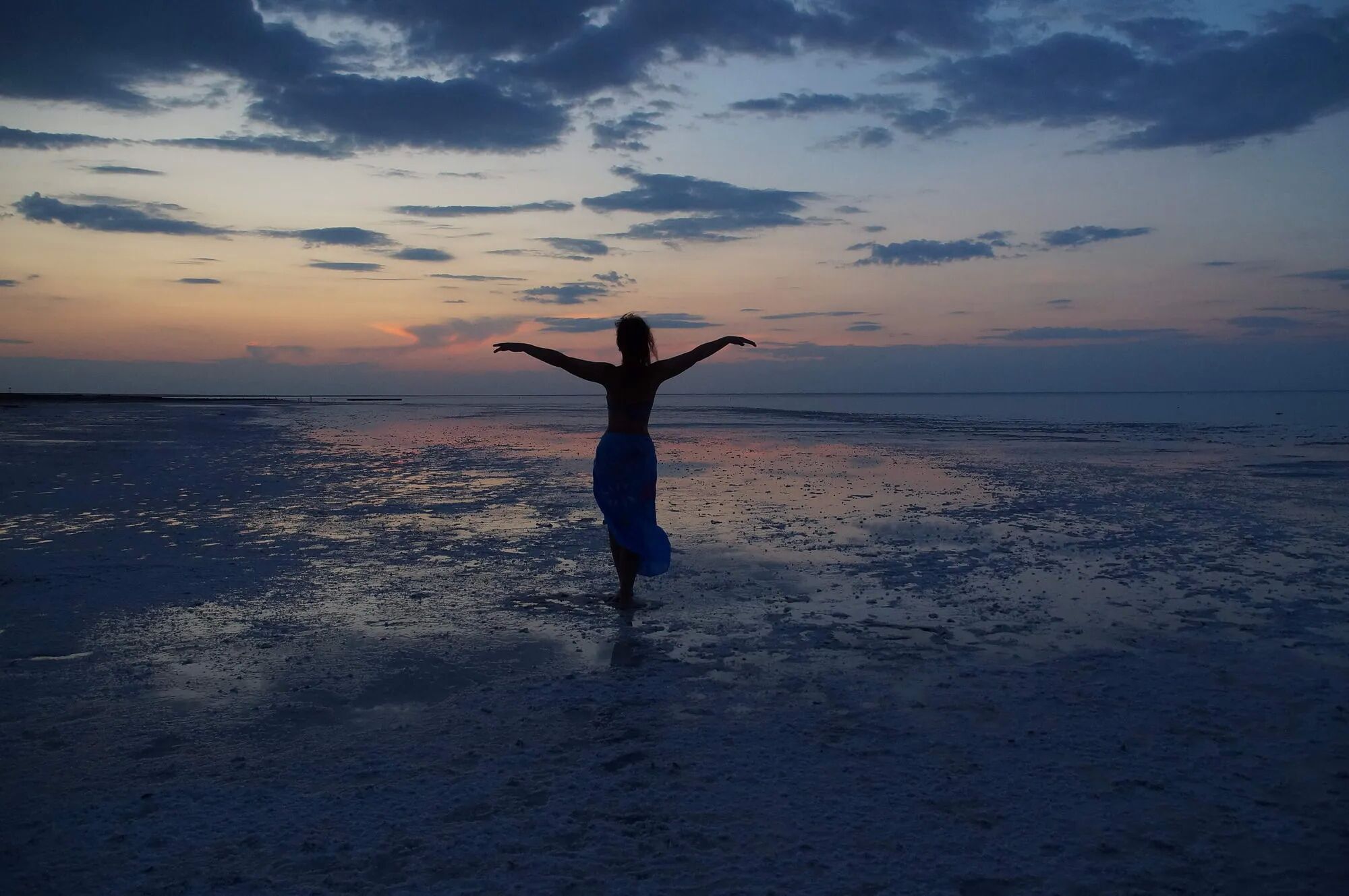 Sunset in light blue-gray tone Seminude - 78 Pics