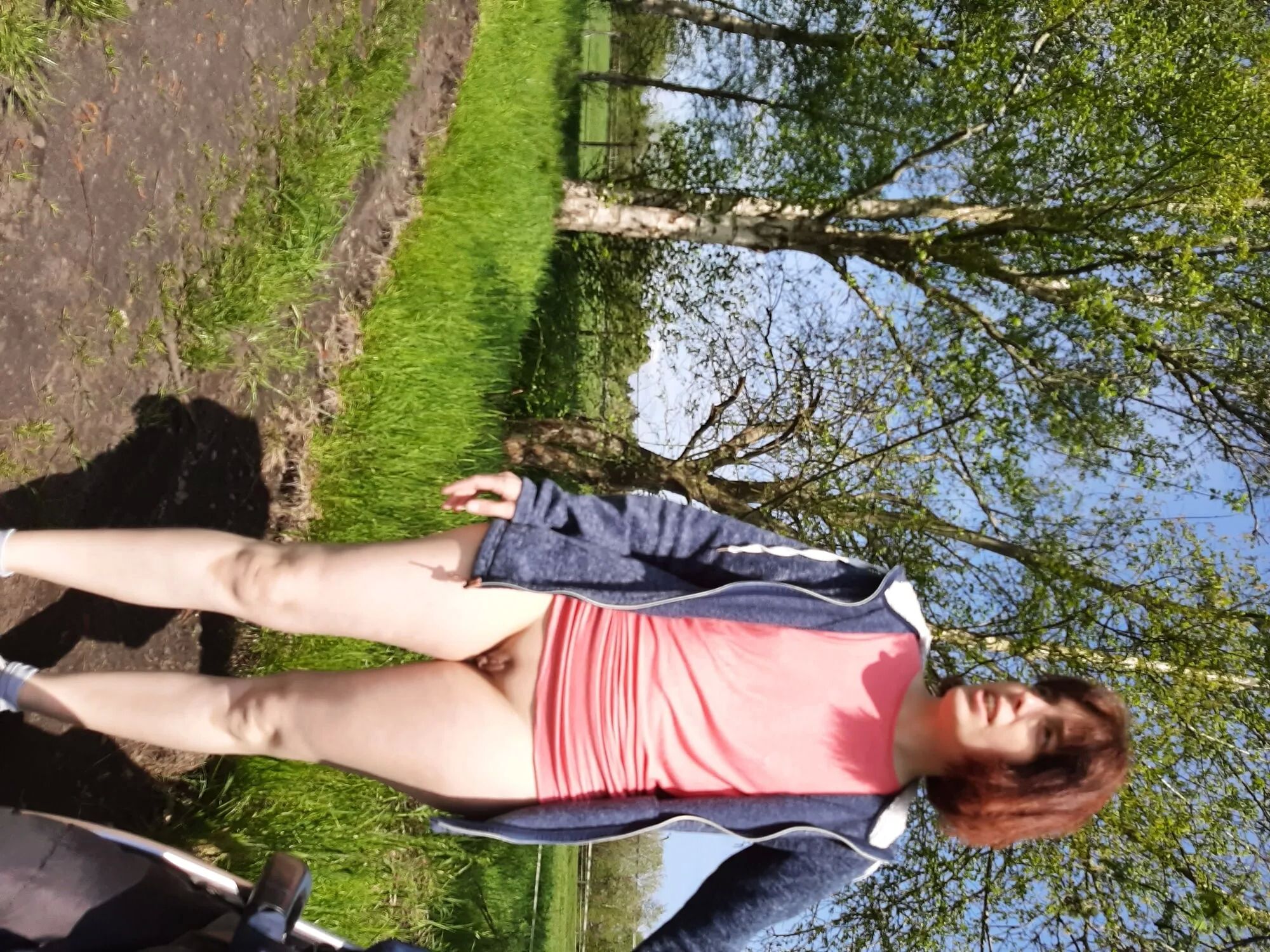 Outdoor - 15 Pics