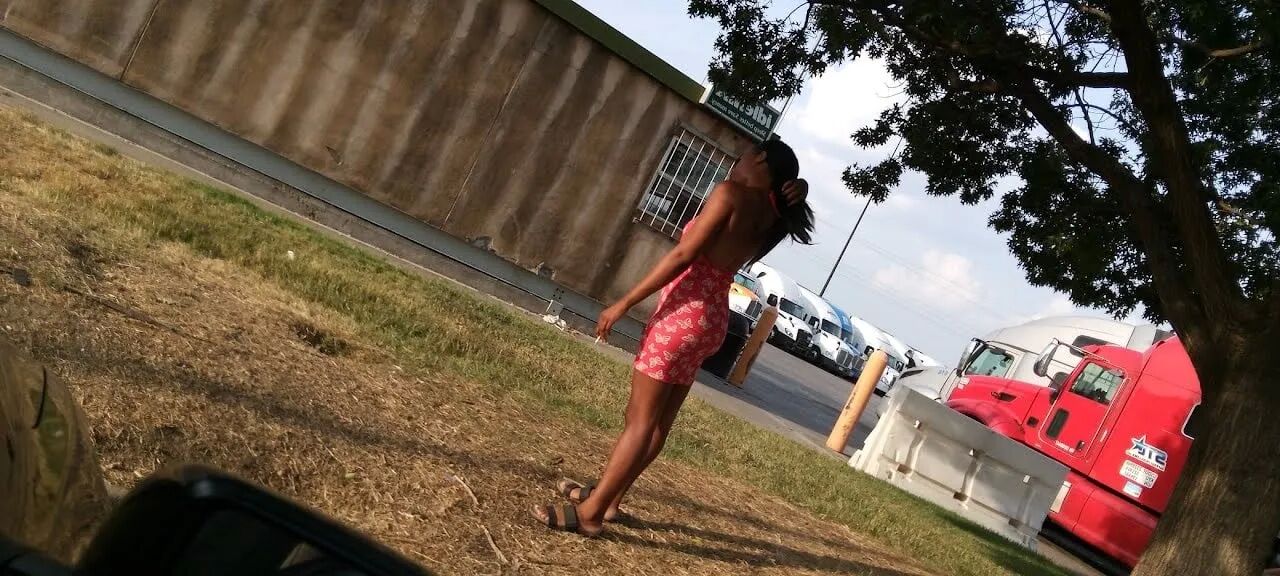 Light Skinned Ebony Milf in Texas - 71 Pics