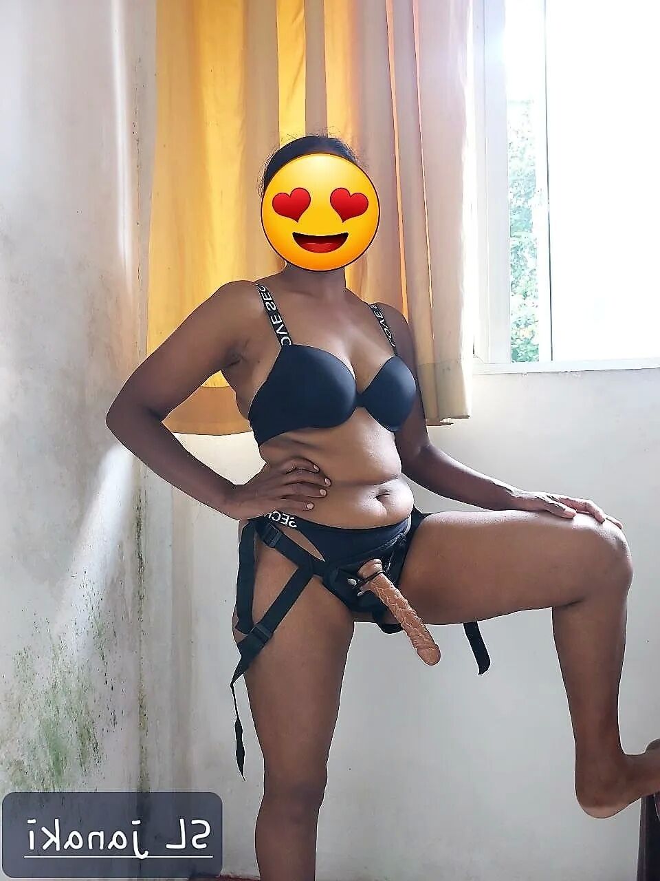 Pegging Surprise - 10 Pics