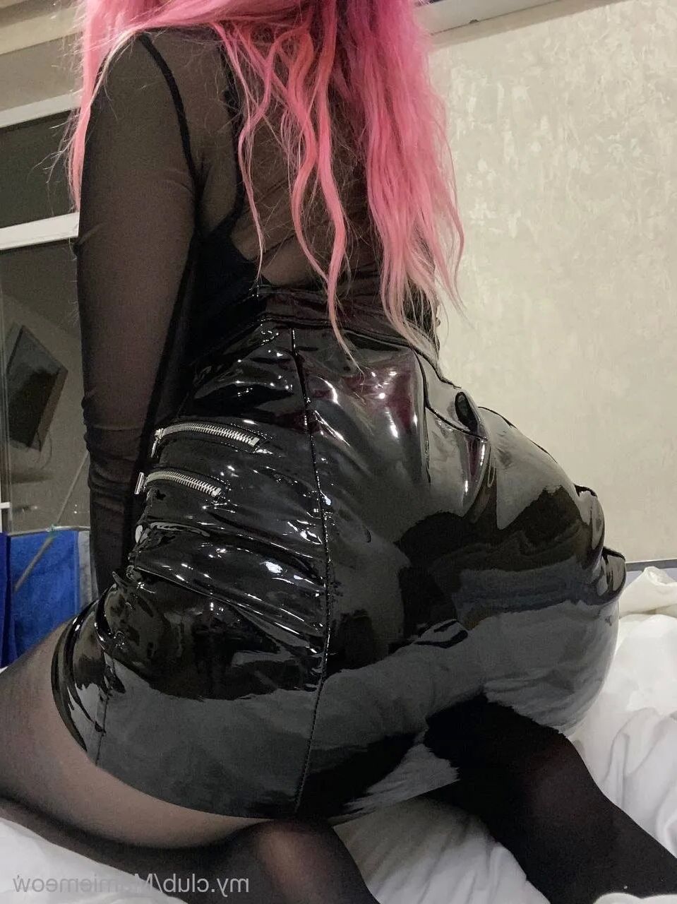 MamieMeow Free Photos - 18 Pics