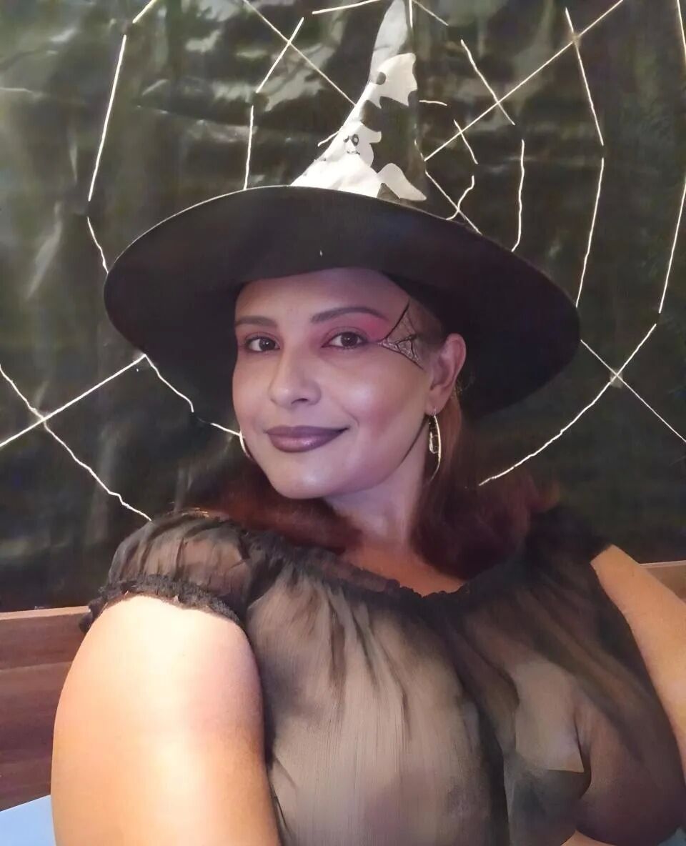 Halloween Party - 17 Pics