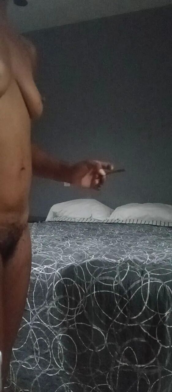 Cute hood Thot African American milf - 104 Pics