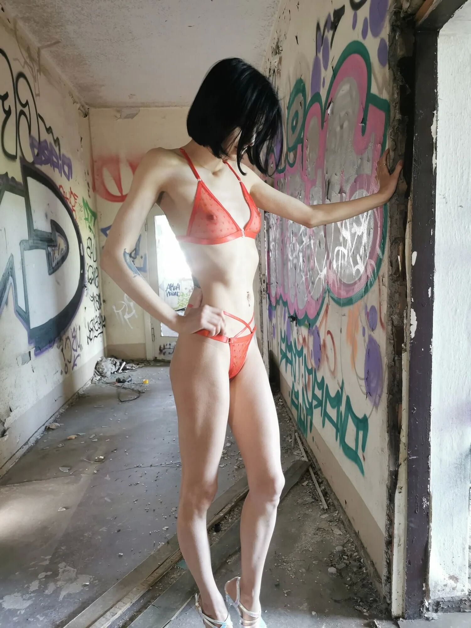 SCOUT ALEMÃO - Primeiro sexo anal para a magrinha Madison Quinn - 32 fotos