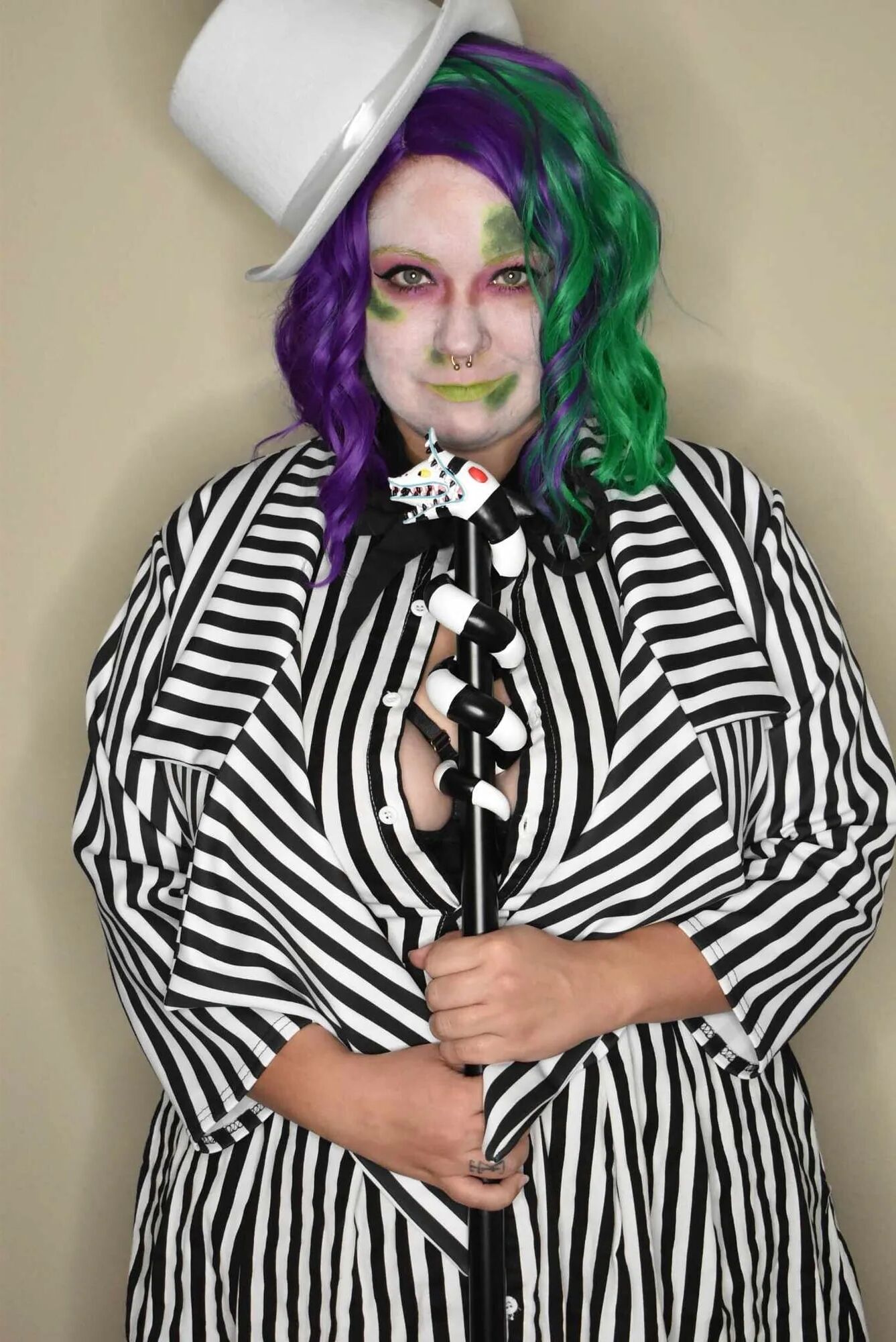 Beetlejuice - 6 Pics