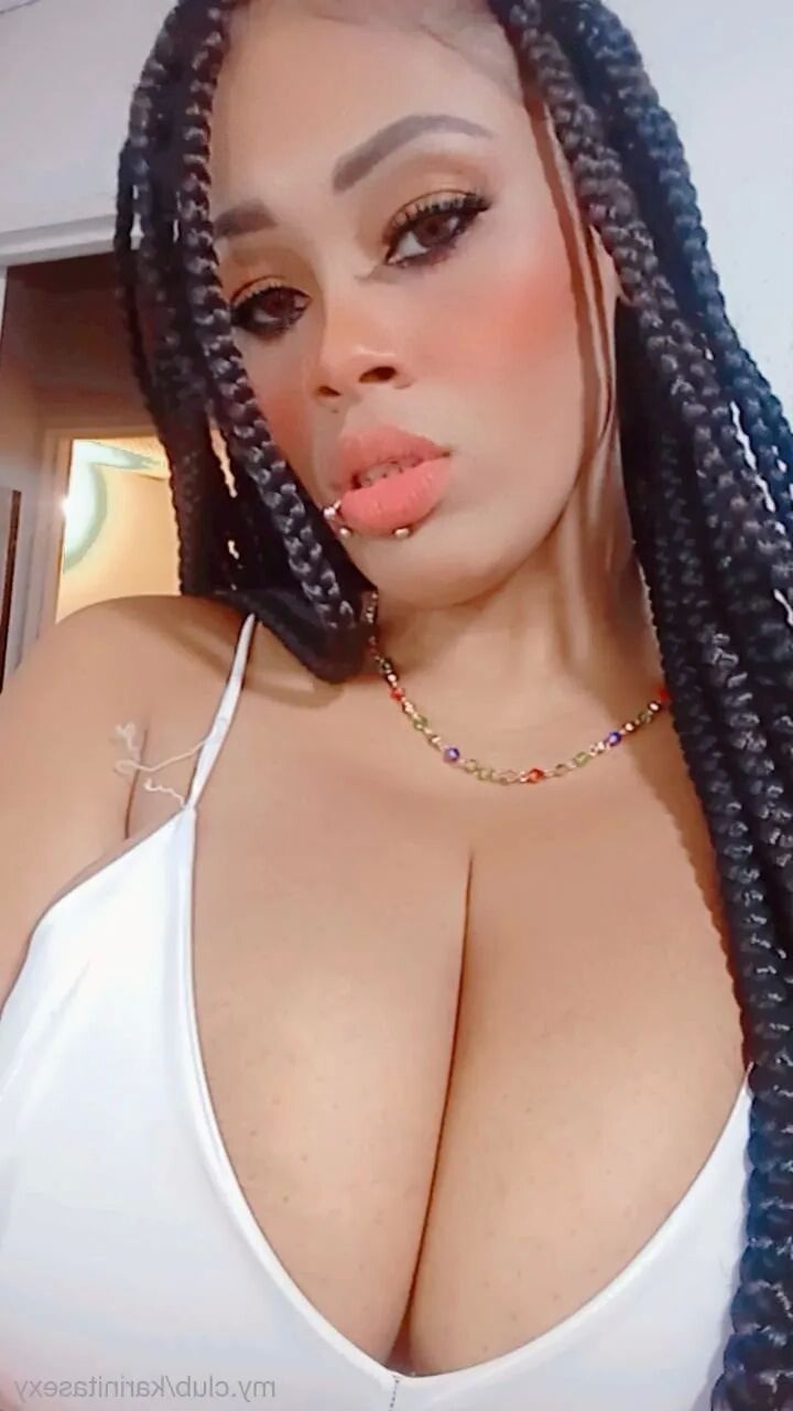 Karinitasexy Free Photos - 294 Pics