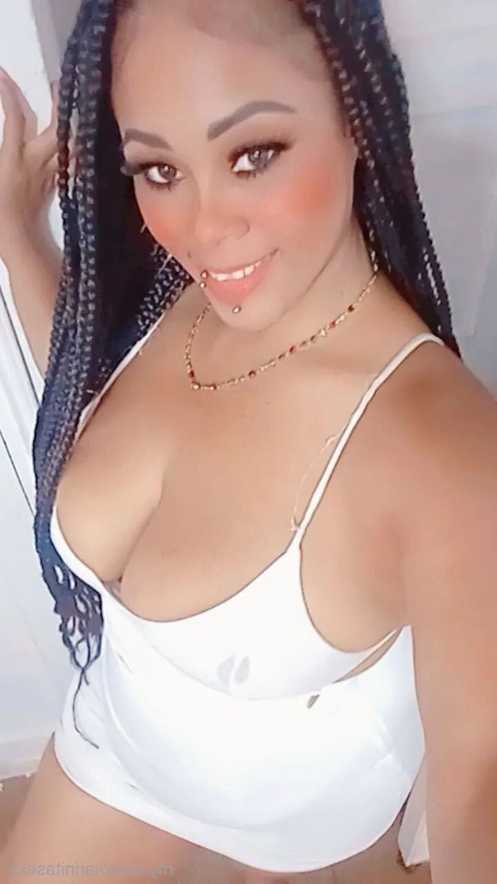 Karinitasexy Free Photos - 294 Pics
