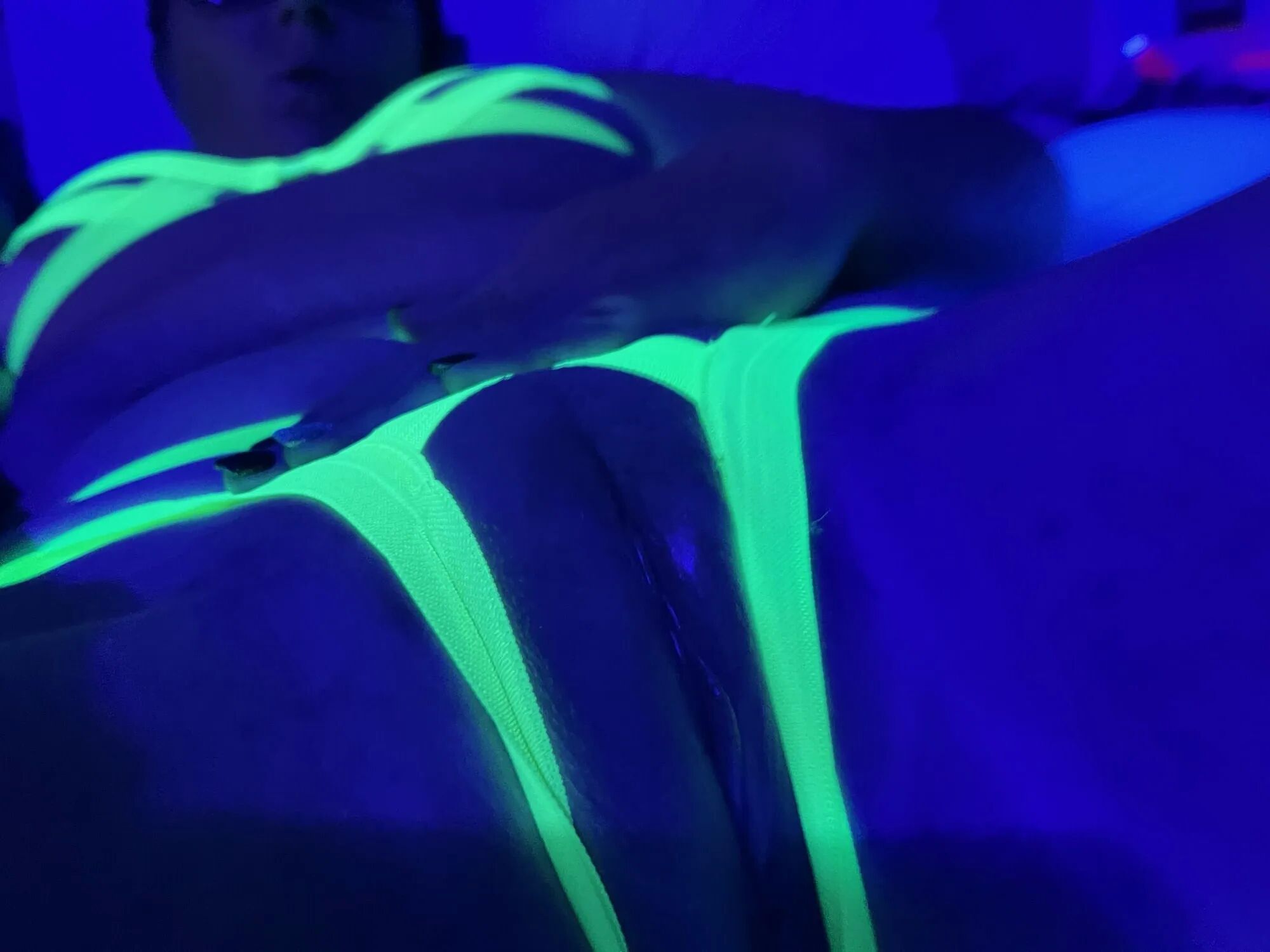 My hot ass wife - 23 Pics