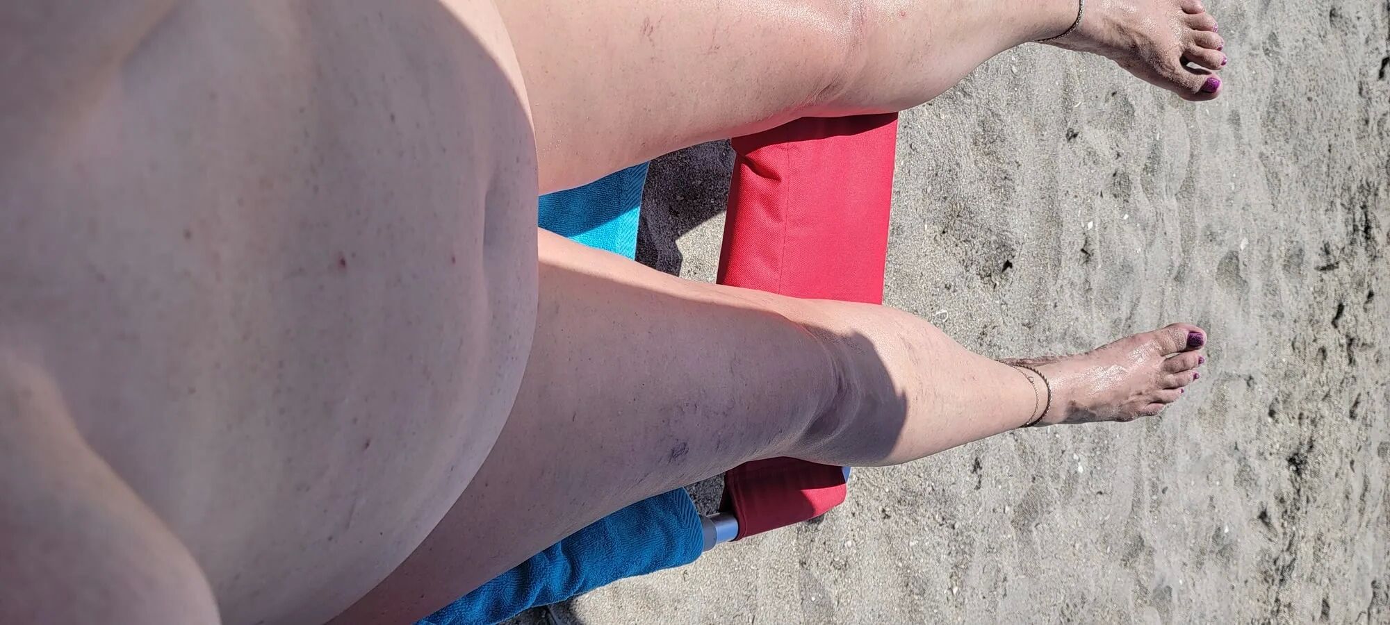 BBW having fun at the nude beach! - 38 Pics