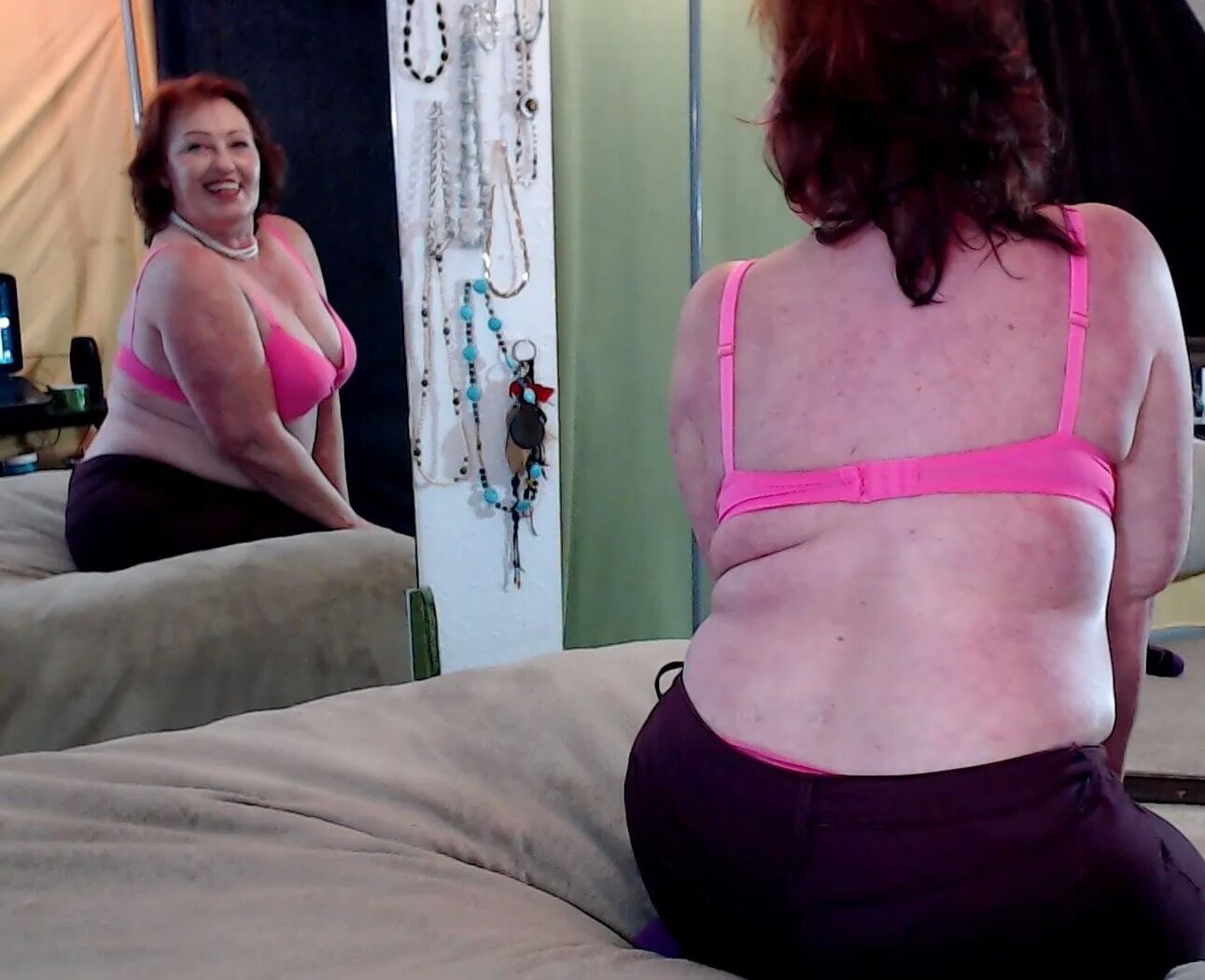 DawnSkye's Boobs - 37 Pics