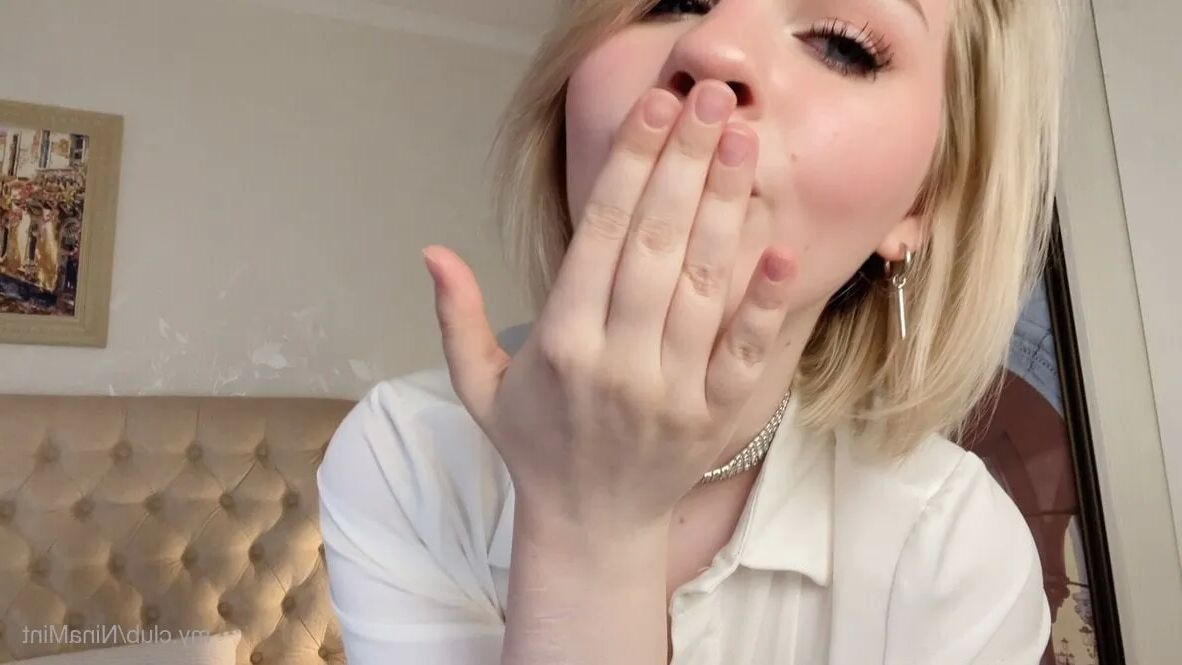 Nina Mint Free Photos - 40 Pics