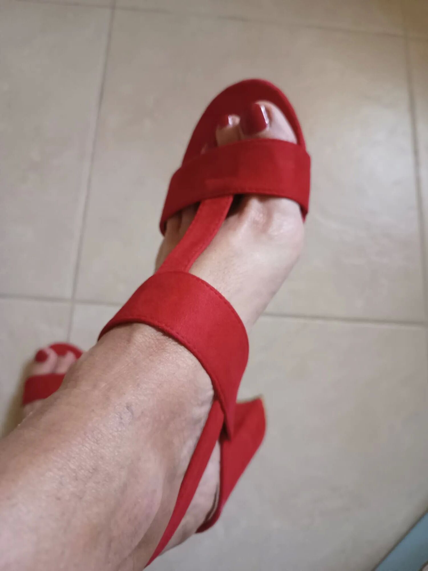 Sexy feet - 5 Pics