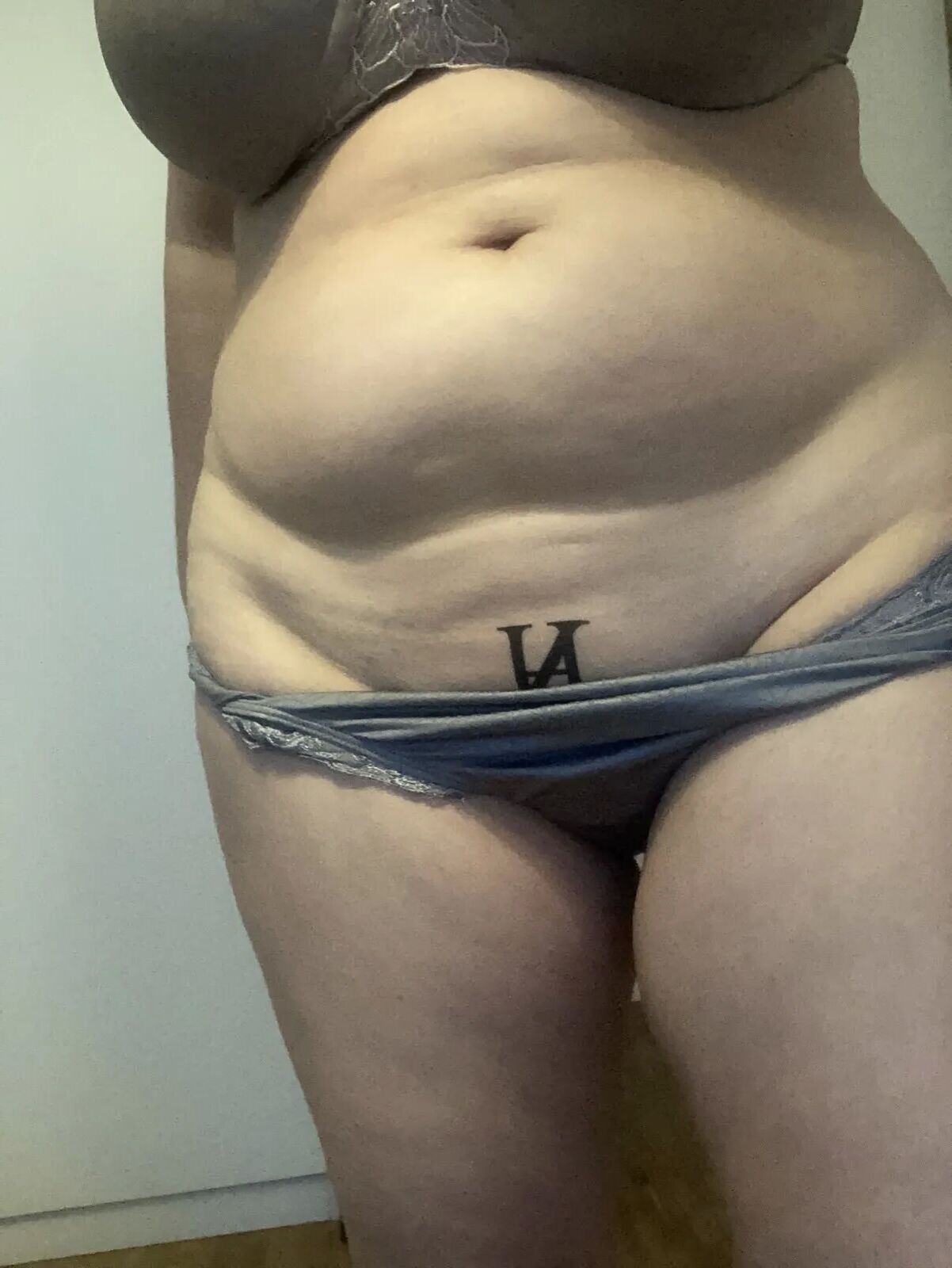 Requested selfies - 16 Pics