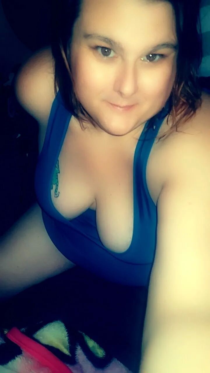 Bigpussi - 10 Pics
