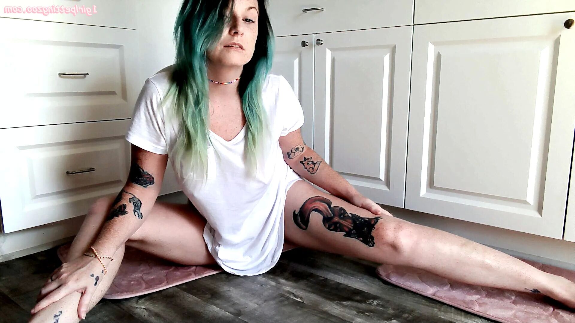 Casual Sunday Morning - 10 Pics