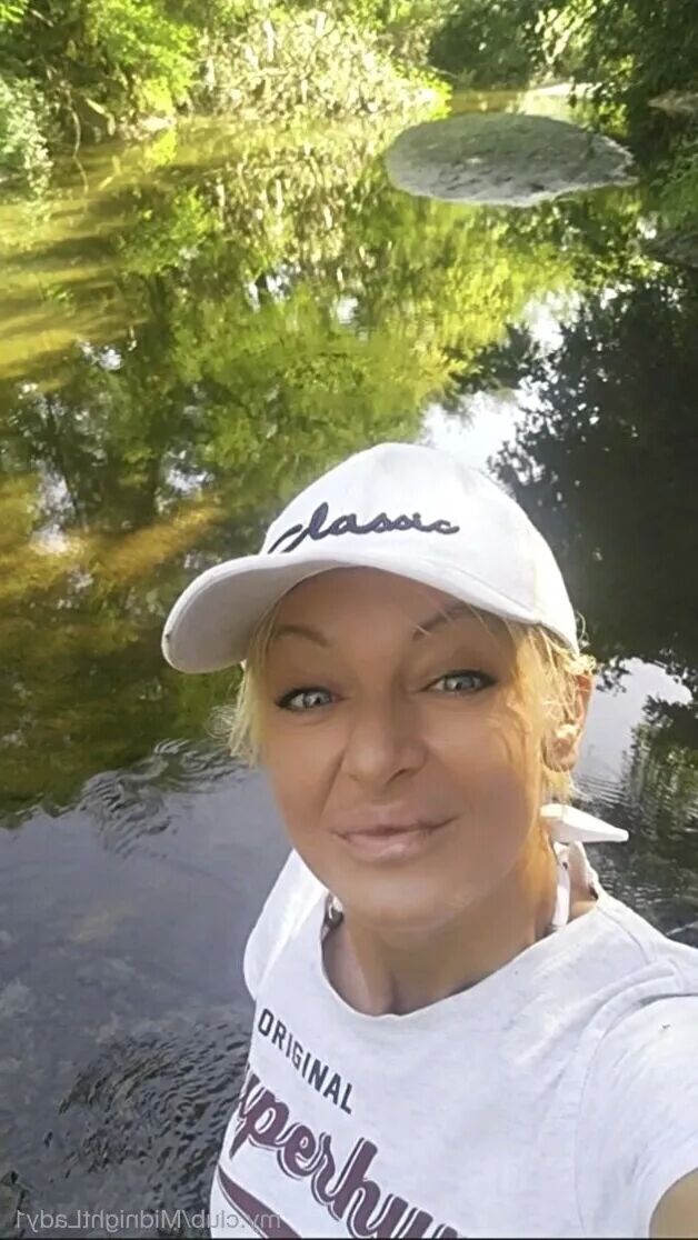 LadyOfMisteryX Free Photos - 10 Pics