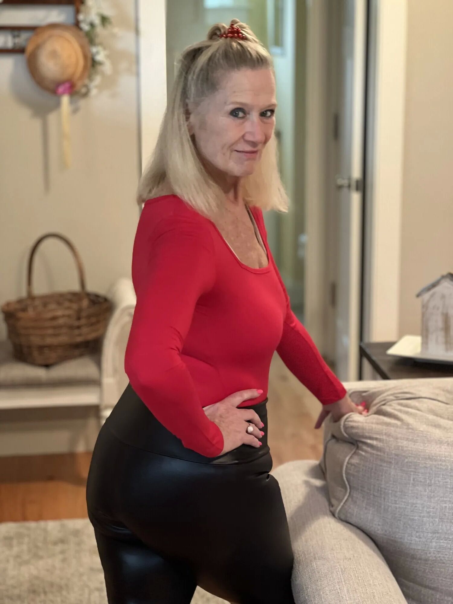 Tight black, leather leggings & Red Top - 6 Pics