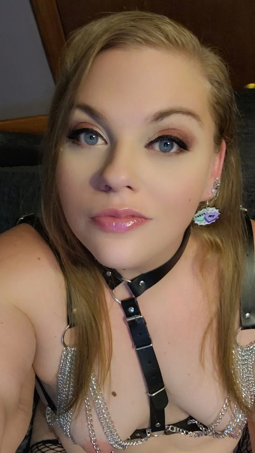 Fishnets and chains? Because I think I'm a catch - 9 Pics