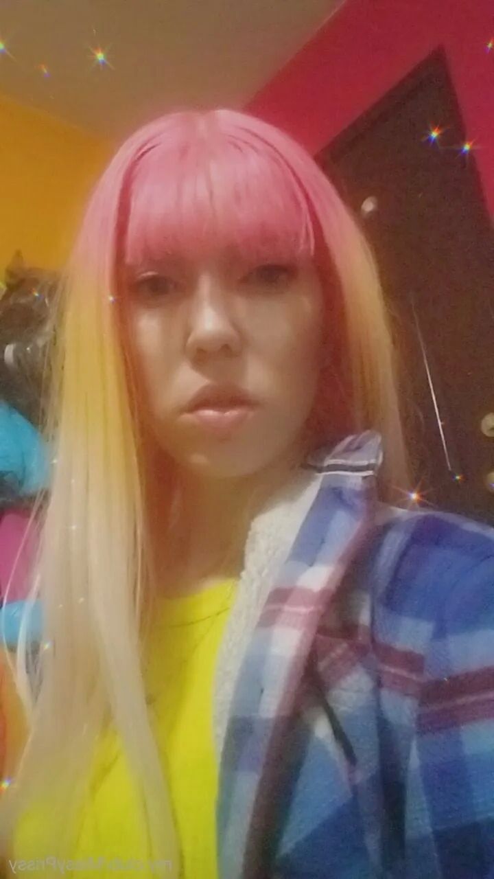 Mega Squirter MissPrissy Free Photos - 7 Pics