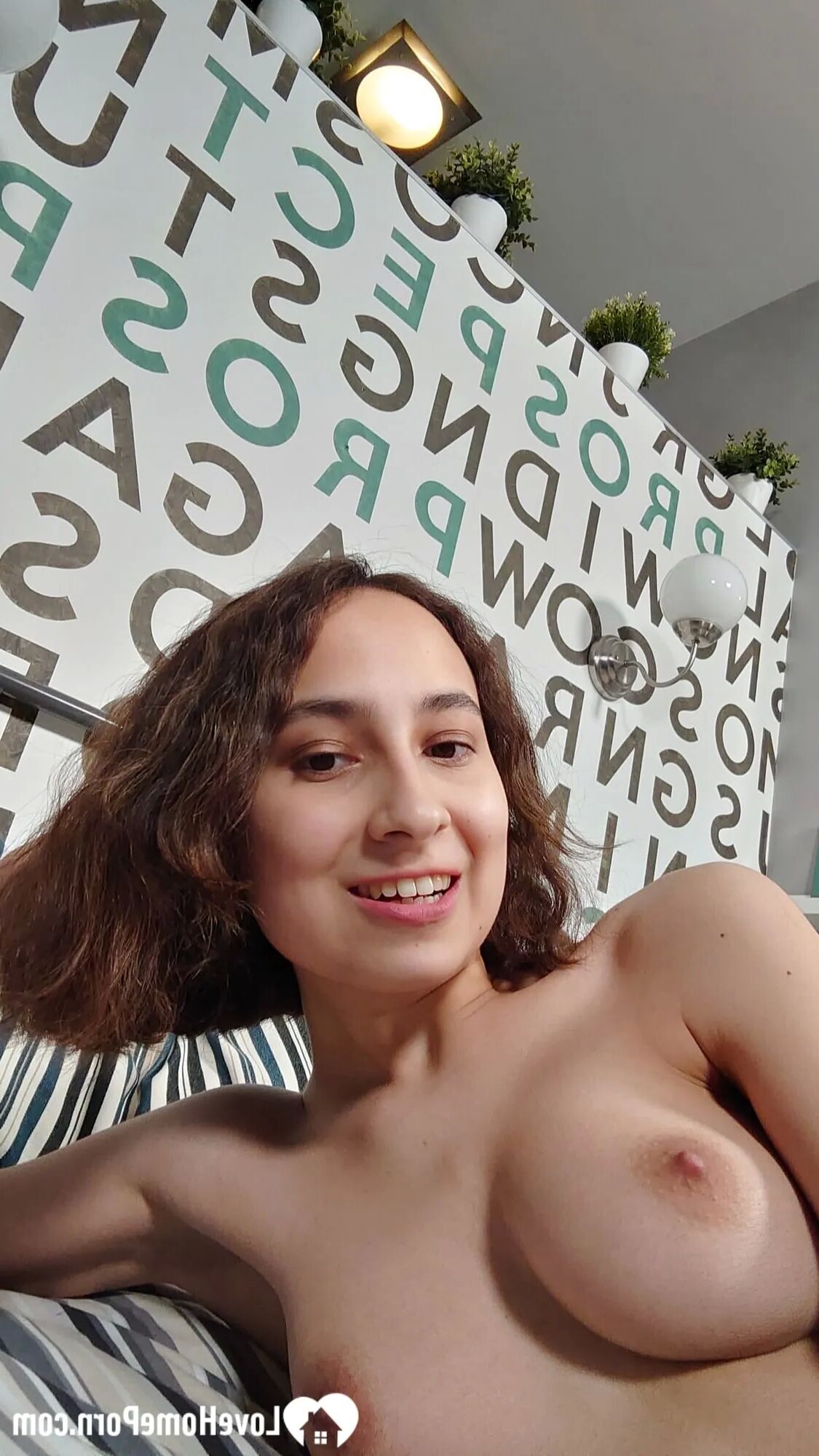 I dared my friend to send me nudes - 18 Pics