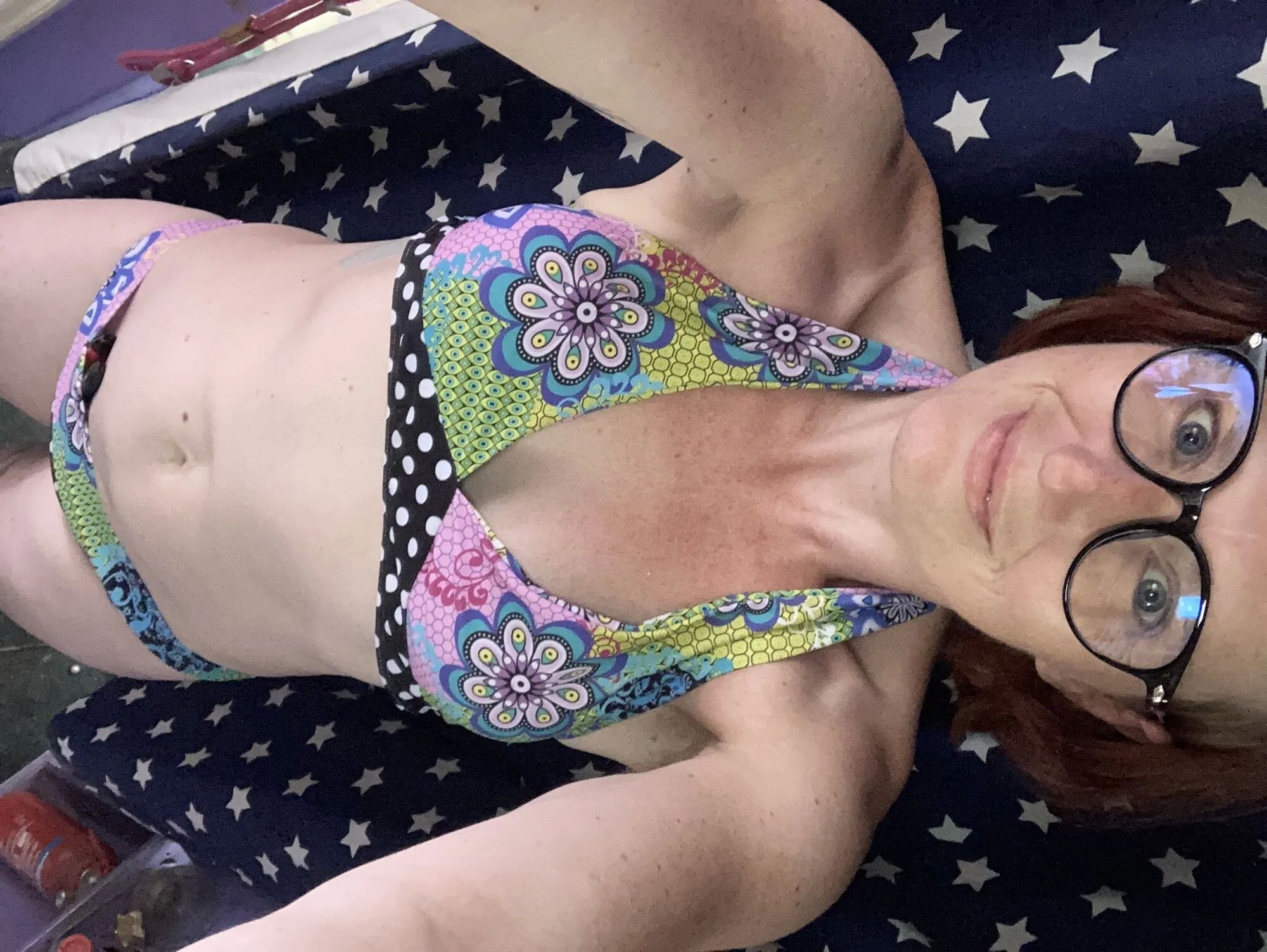 You’re laying in my garden whilst I reach over in a bikini - 25 Pics