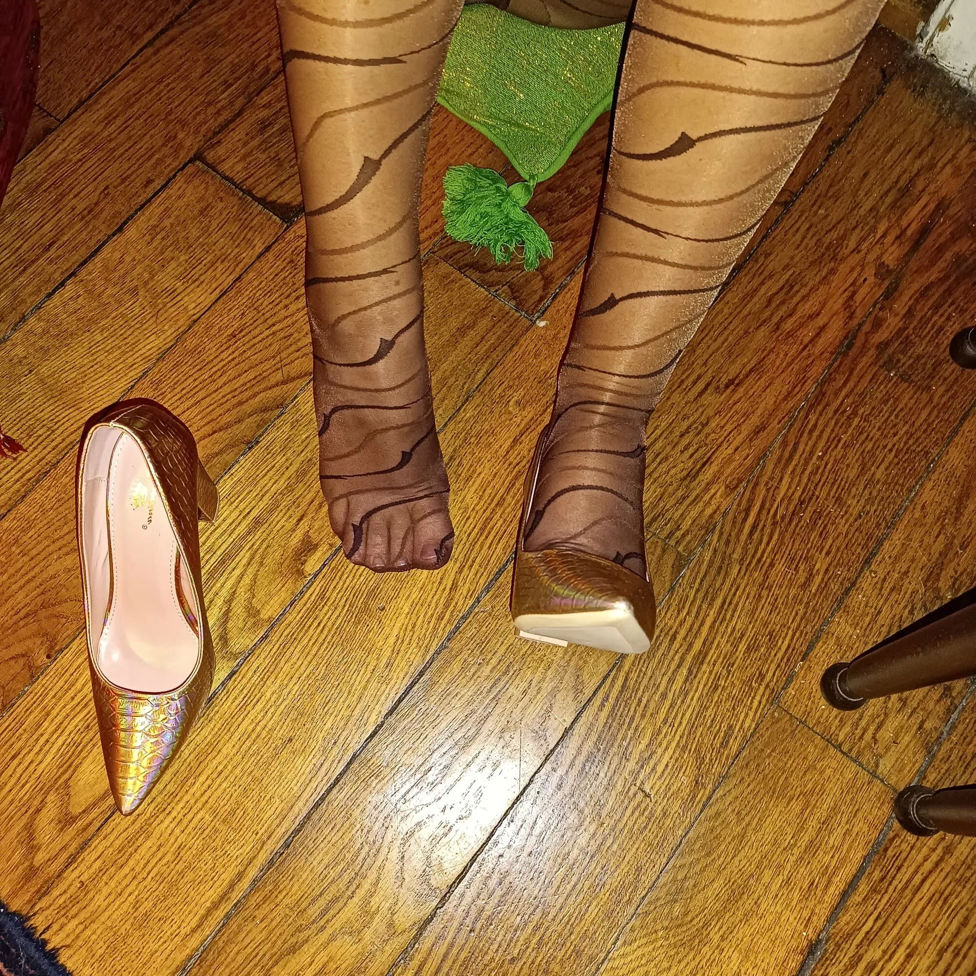 Legs - 41 Pics