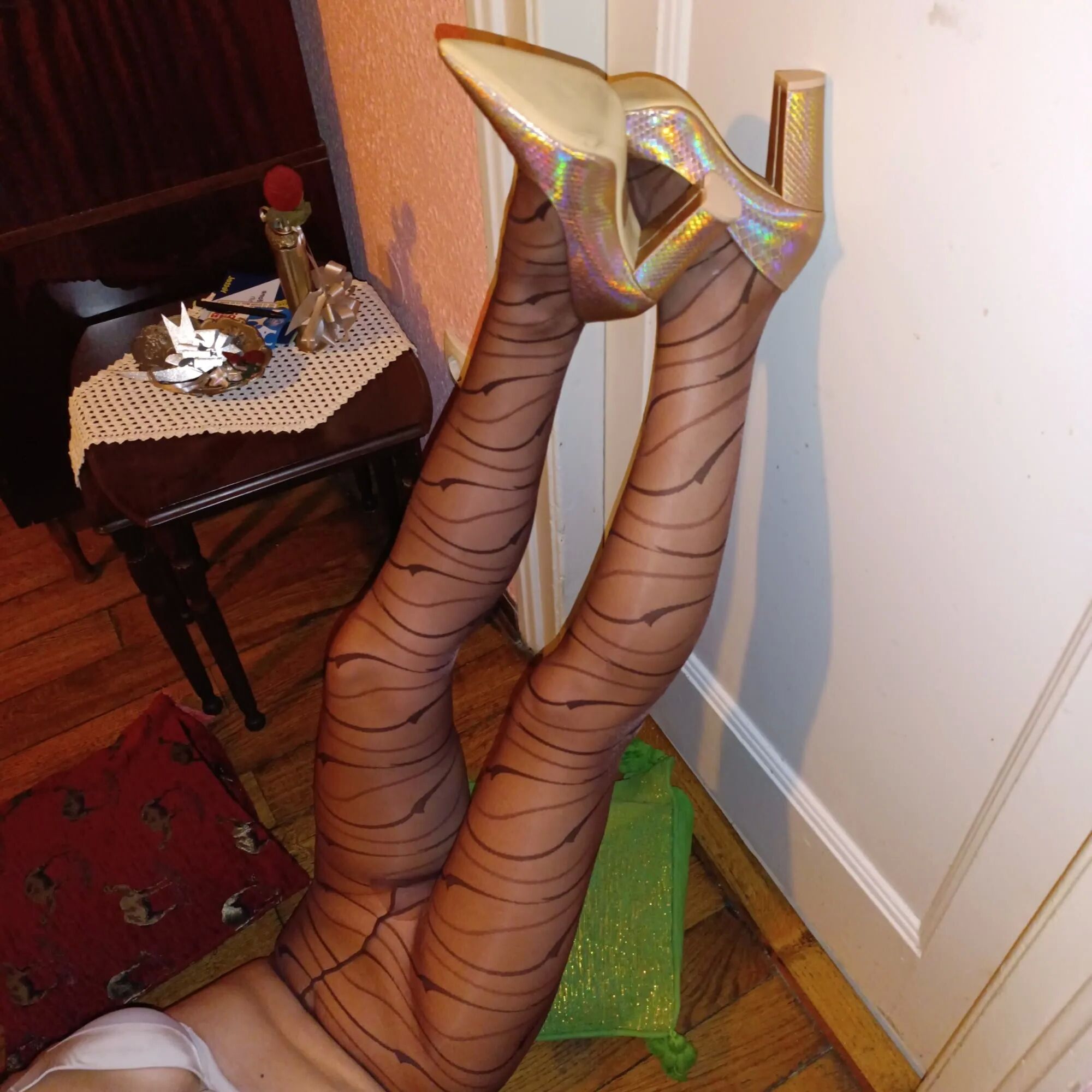 Legs - 41 Pics