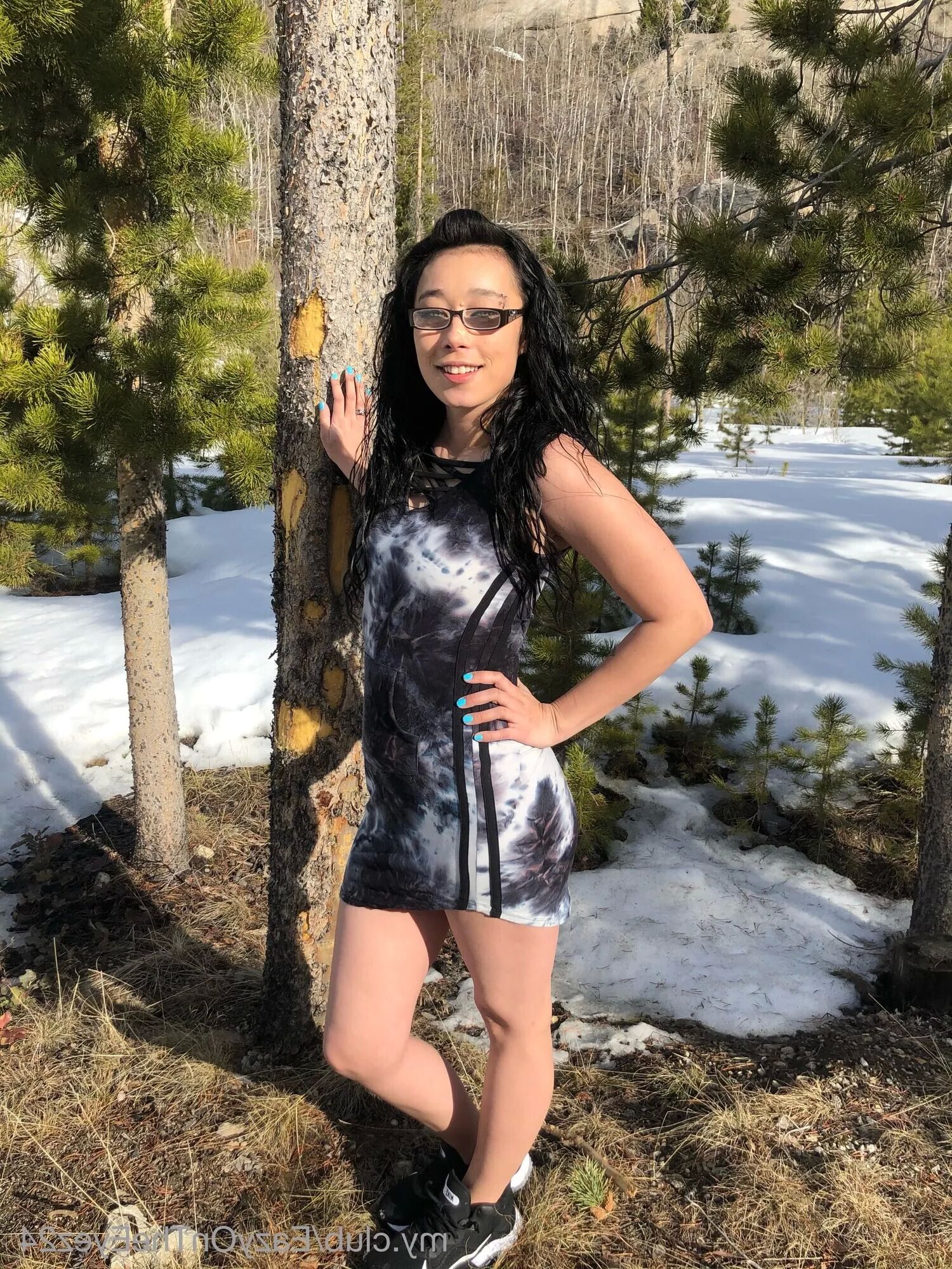 EazyOnTheEyez24 Free Photos - 28 Pics