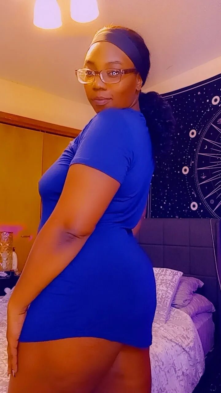 Just trying 2 find out how many dicks I can satisfy in a day - 40 Pics
