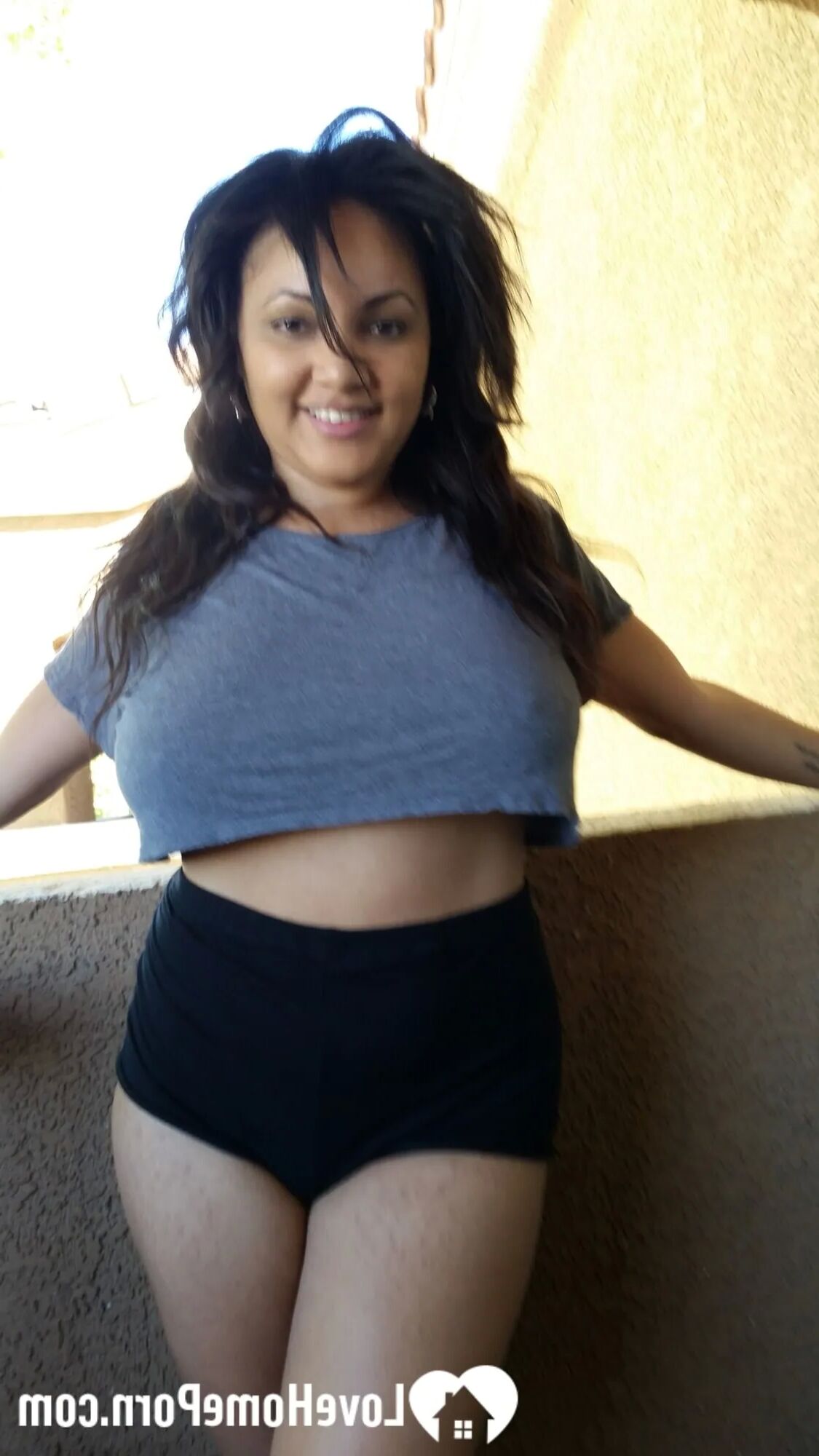 Her amazing ass never fails to summon erections - 20 Pics