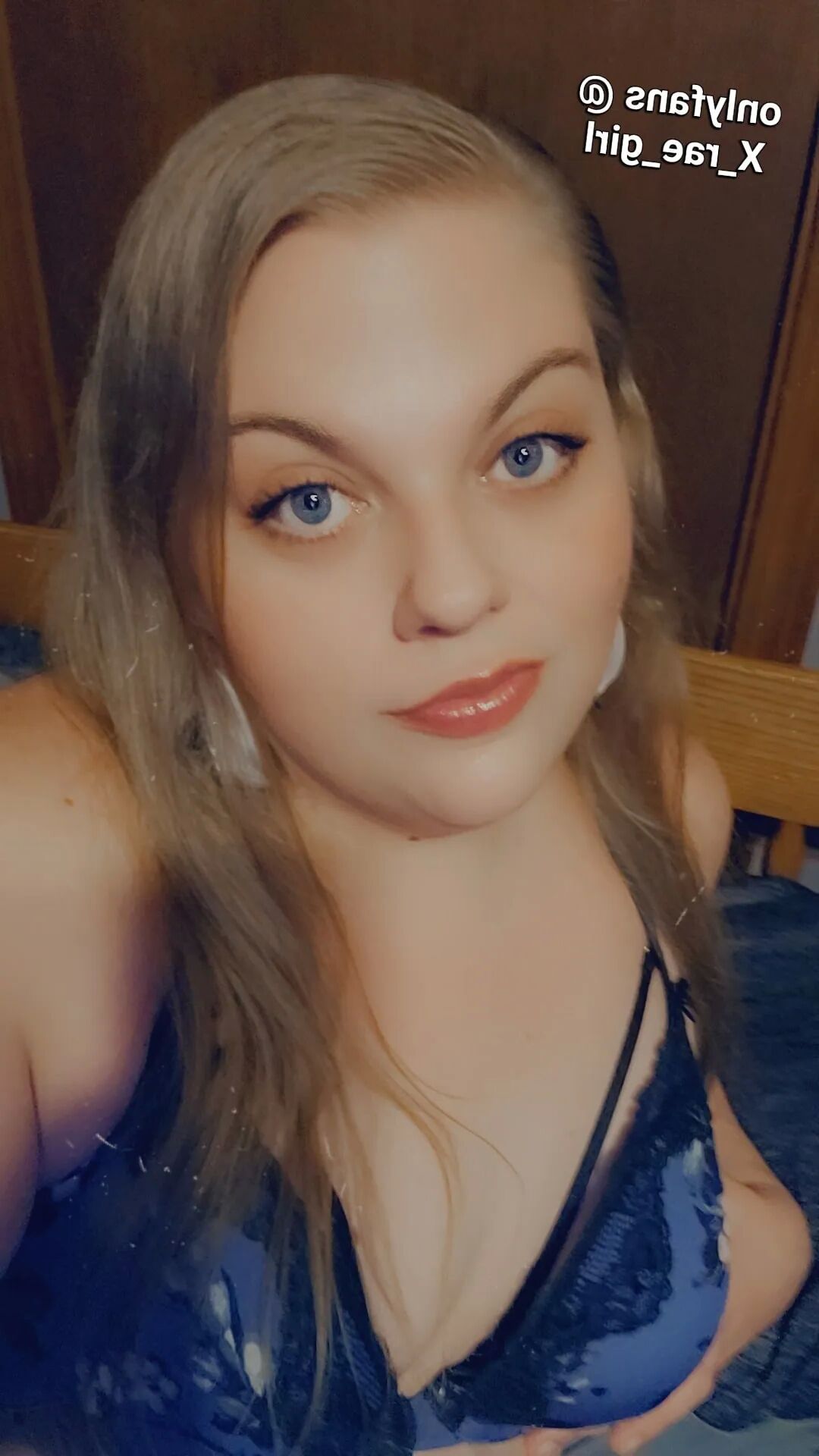 Sexy bbw chubby milf showing off for you - 21 Pics