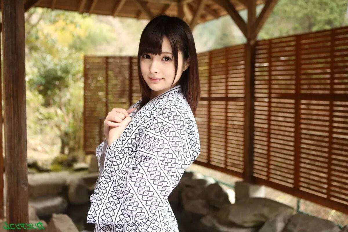 Mihono :: Summer Nude: Hot Spring Trip With Mihono - CARIBBE - 30 Pics