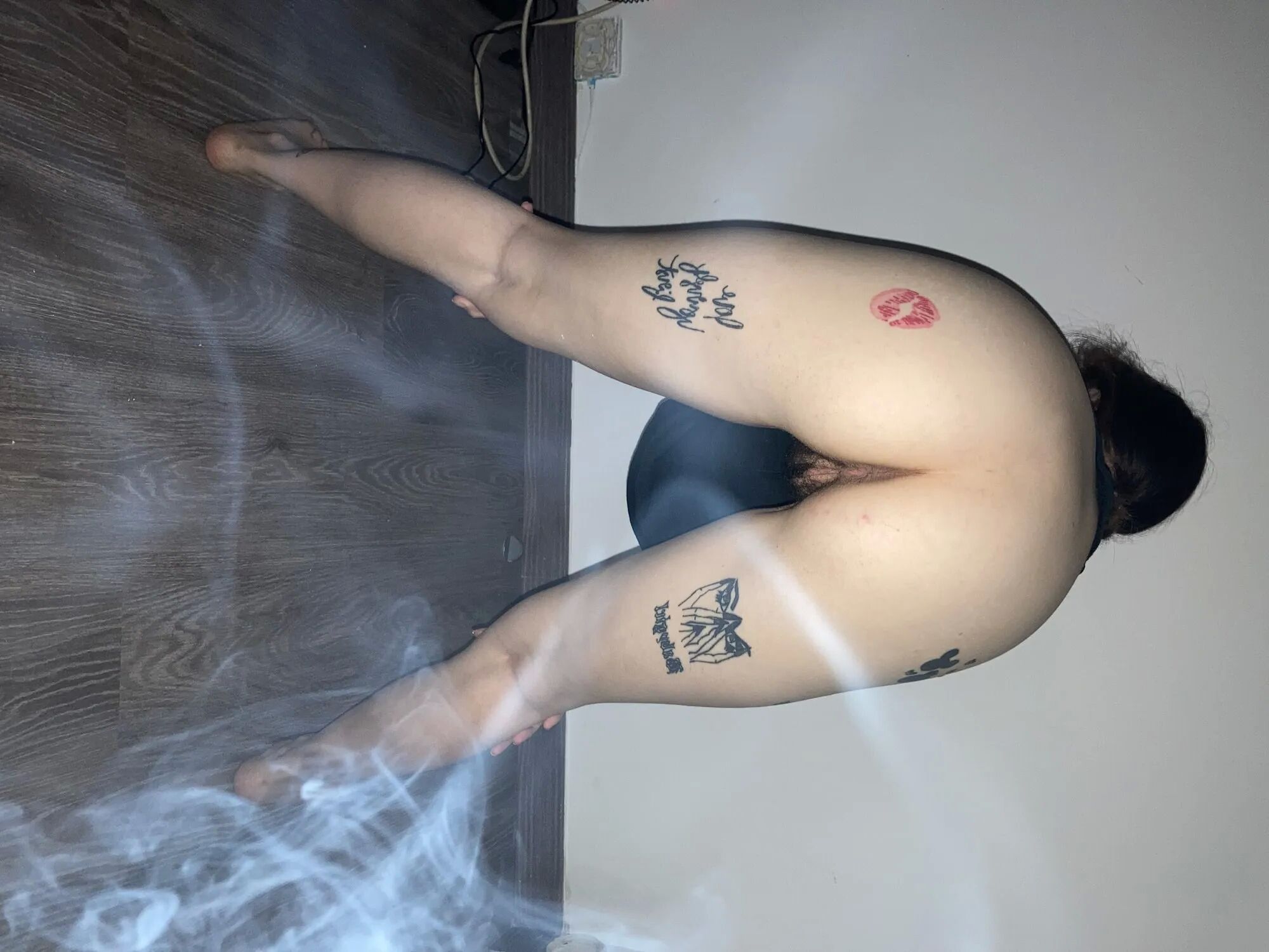 18 year old girl masturbates until she cums with panties on - 11 Pics