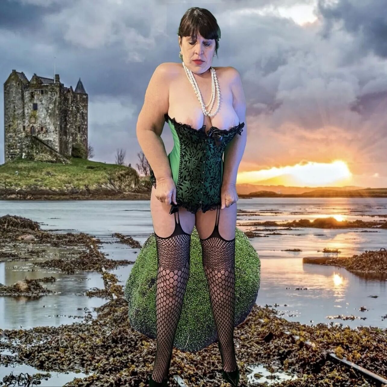 Granny Highlander Carmen - 39 Pics