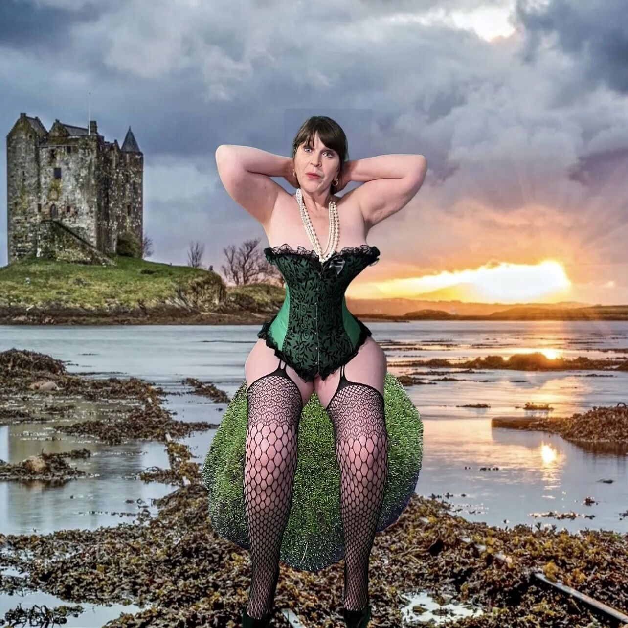 Granny Highlander Carmen - 39 Pics