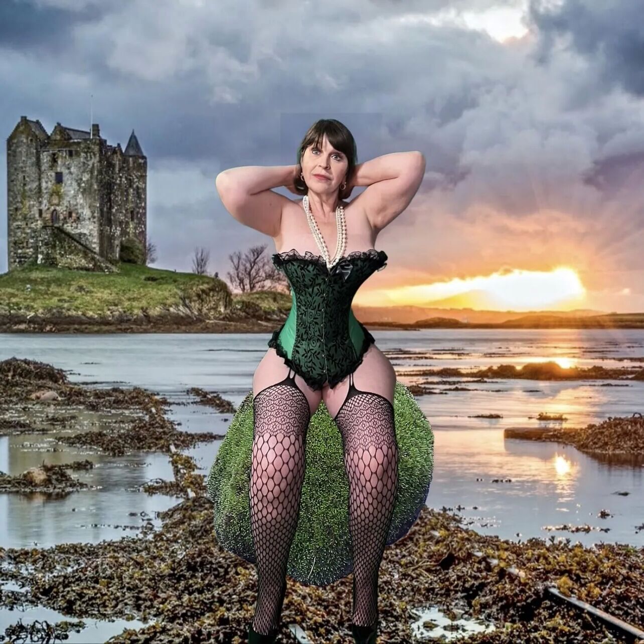 Granny Highlander Carmen - 39 Pics