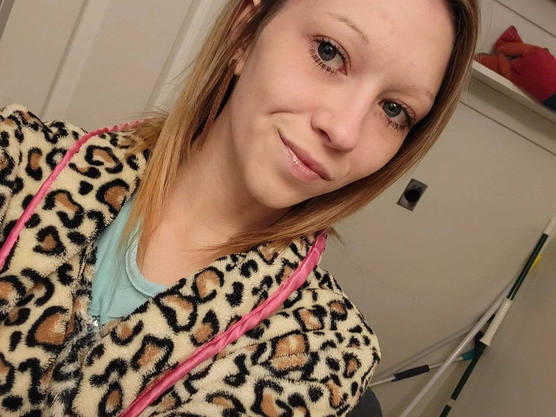 Bad bitch - 12 Pics