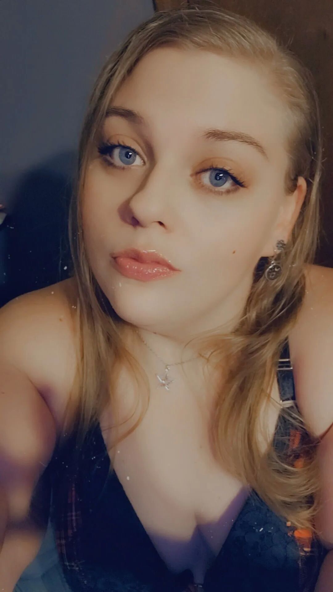 Ready and waiting - 14 Pics