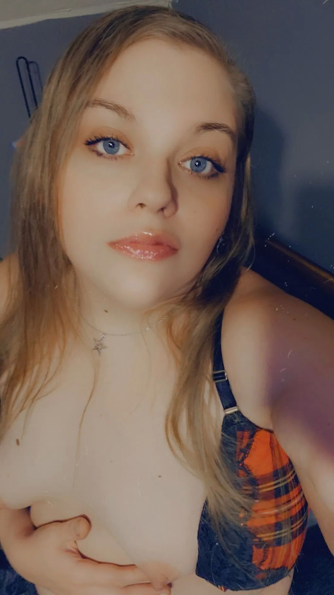 Ready and waiting - 14 Pics