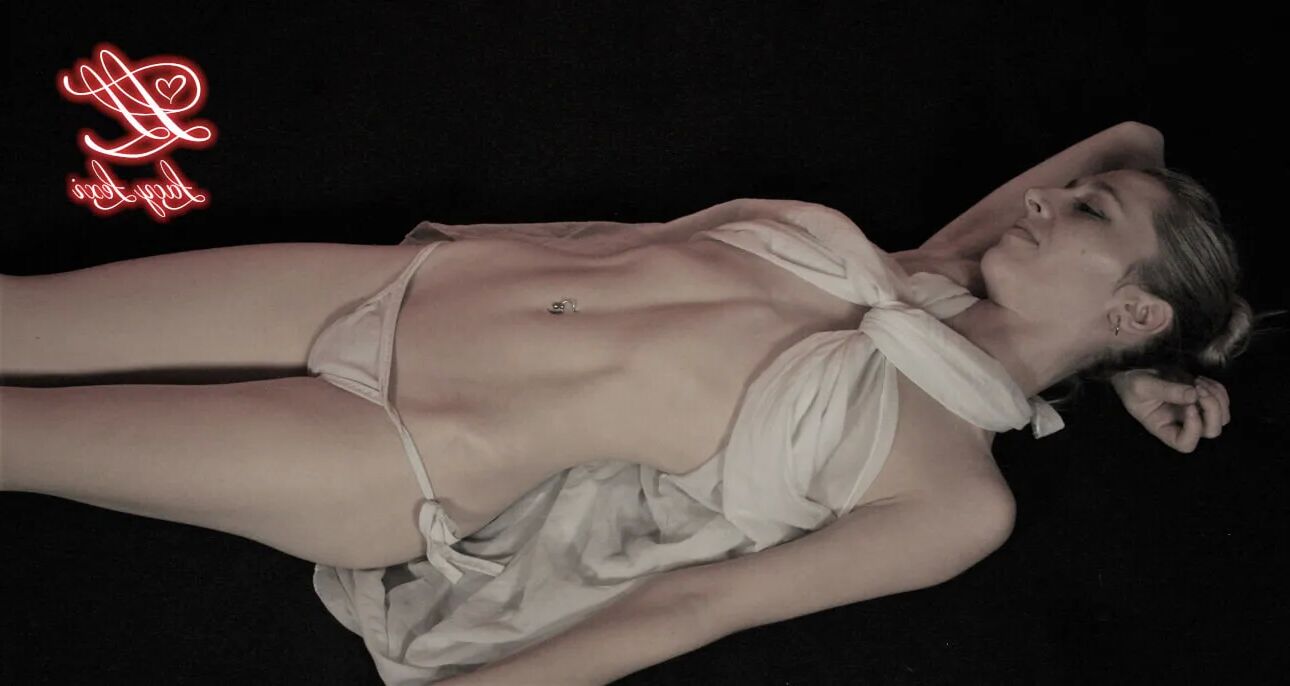 Tantric sex is good for the soul - 7 Pics