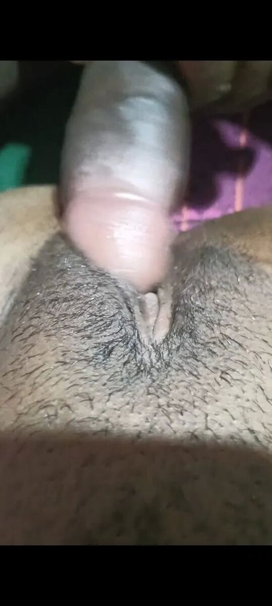 Indian hot bhabhi - 13 Pics