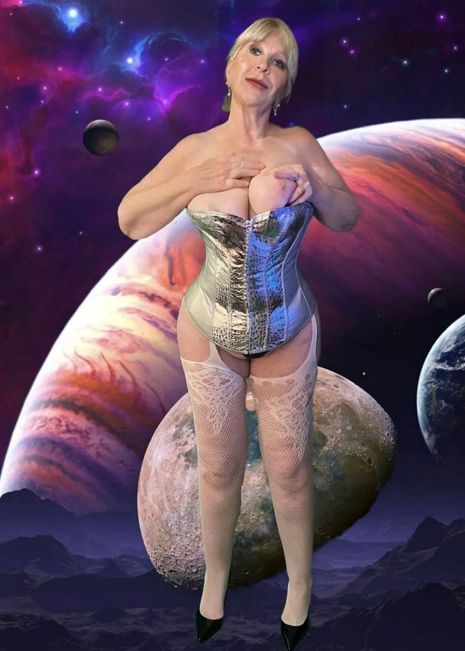 Granny Star Angel - 27 Pics