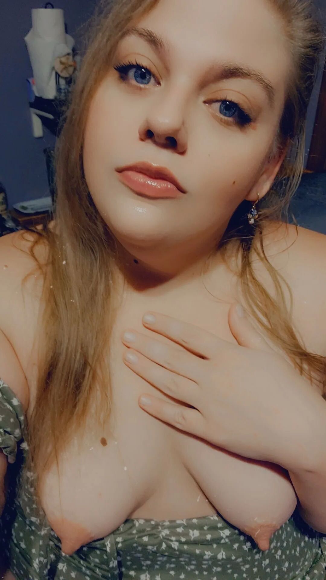 Fresh and ready for bed - 6 Pics