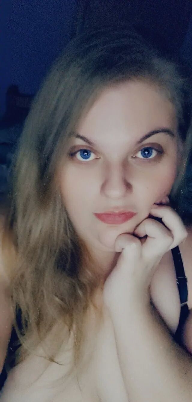 Pics of me - 18 Pics