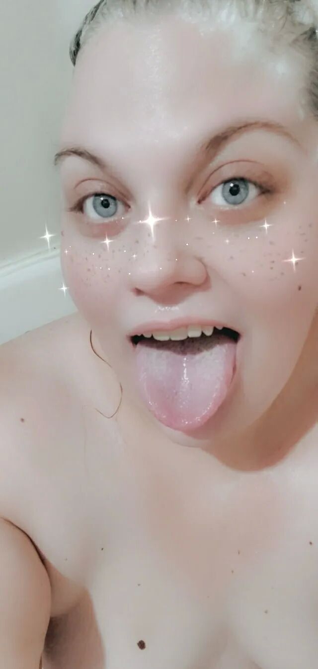 Pics of me - 18 Pics