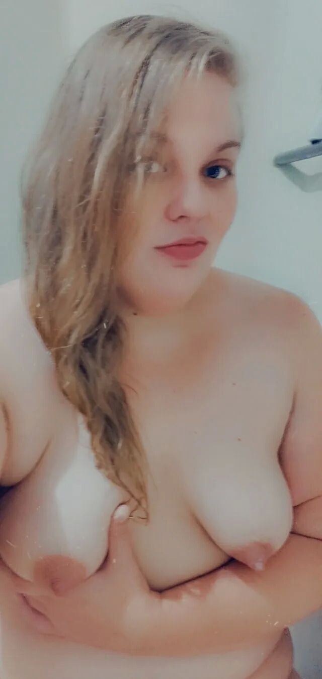Pics of me - 18 Pics