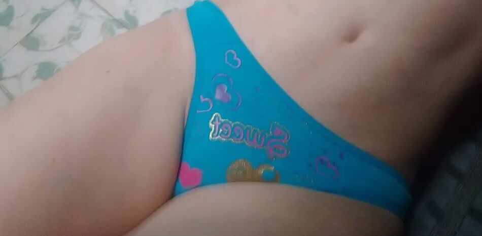 19 Pics Album F01