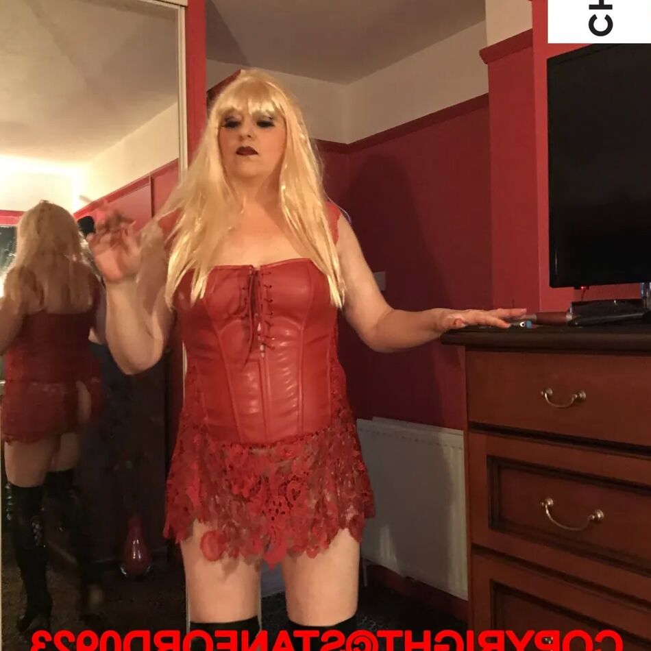 20 Pics SHIRLEY SLUT 702