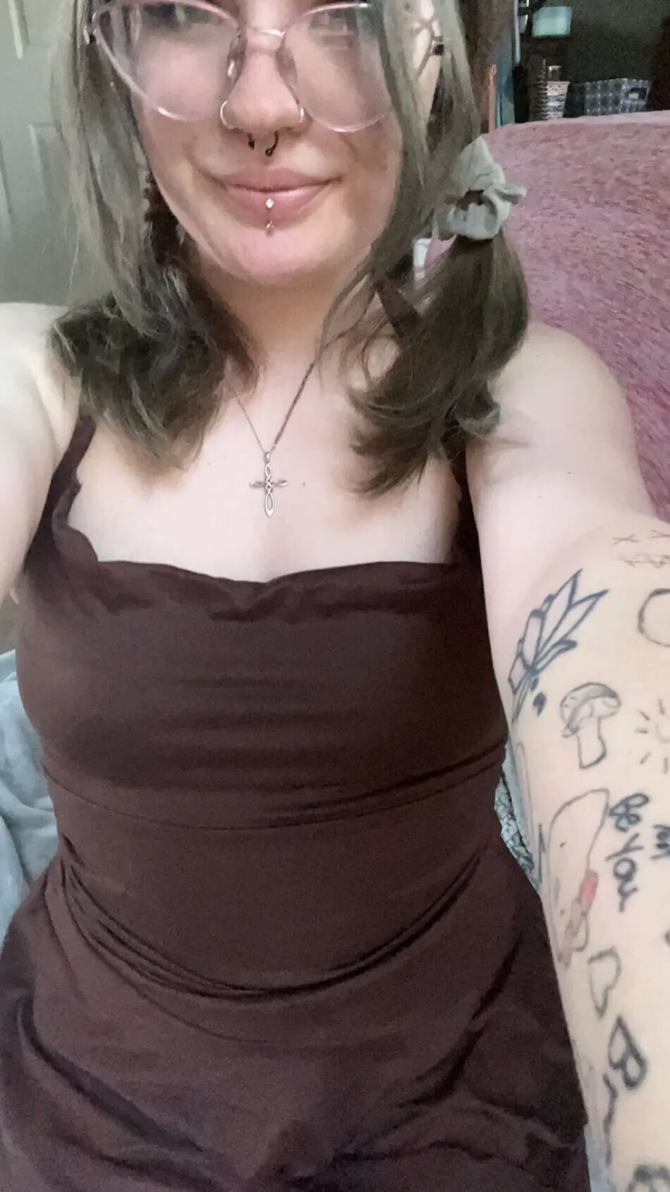 9 Pics Curvy teen girl