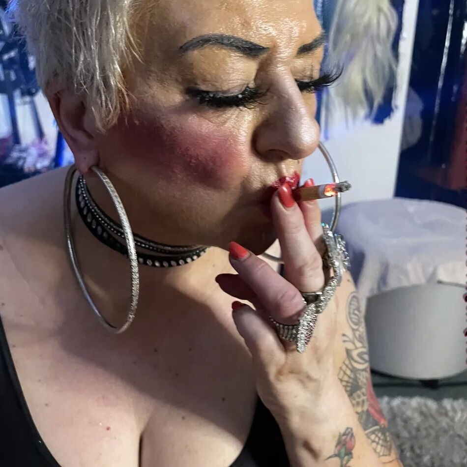 20 Pics SHIRLEY DISCO SLUT